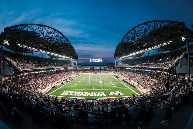 主裁判揭秘文班倒地真相：被莊神無意踩腳 沒必要罰假摔和技犯.